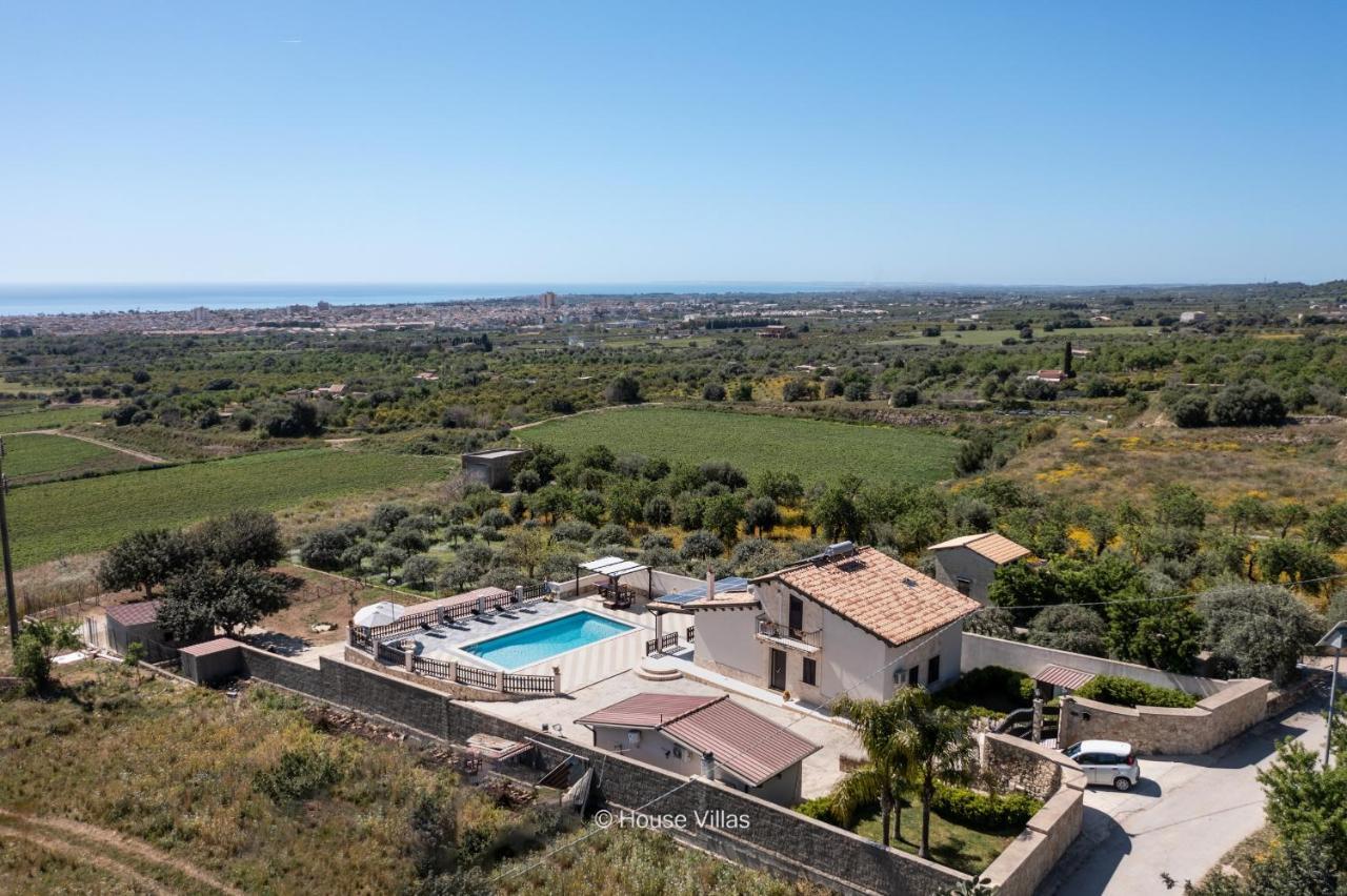 House&Villas - Villa Zora Avola Bagian luar foto