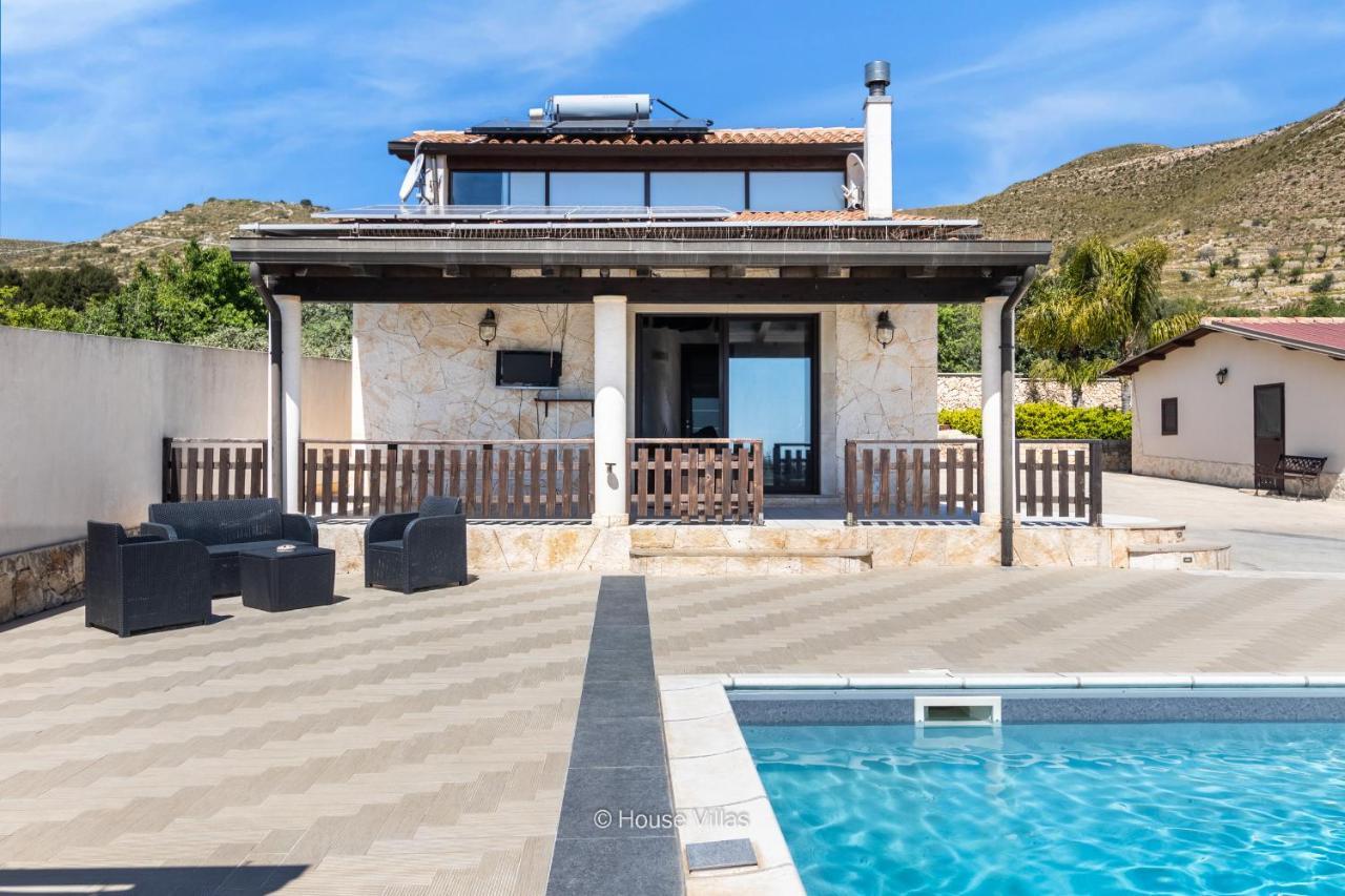 House&Villas - Villa Zora Avola Bagian luar foto